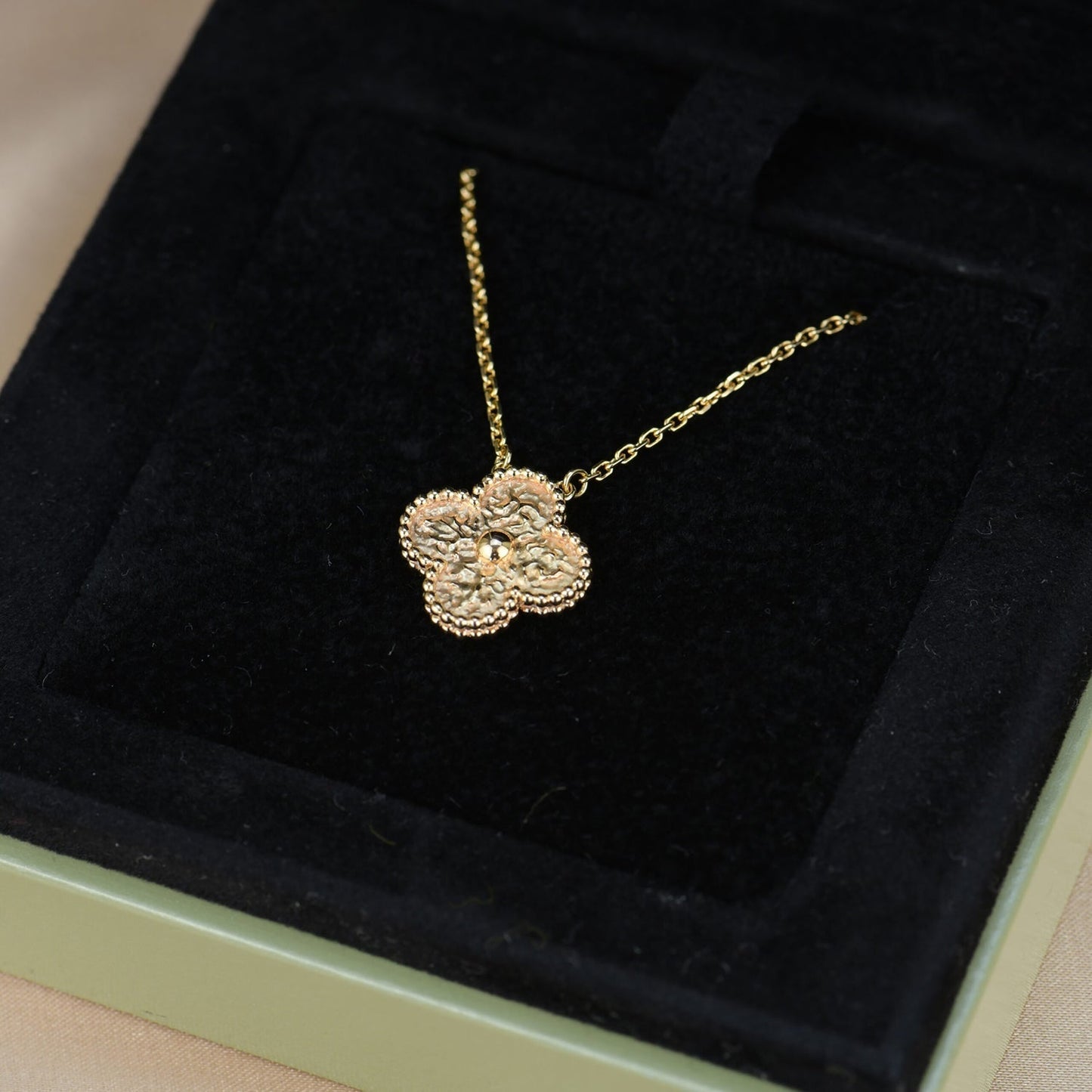 [Kincade Jewelrys]CLOVER 15MM  BRONZING NECKLACE