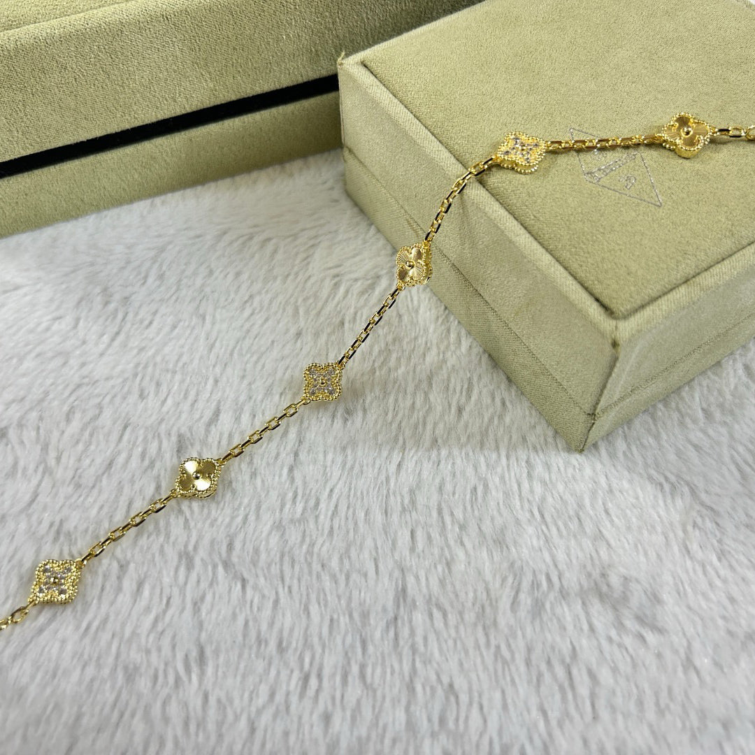 [Kincade Jewelrys]CLOVER 6 MOTIF DIAMOND LASER BRACELET