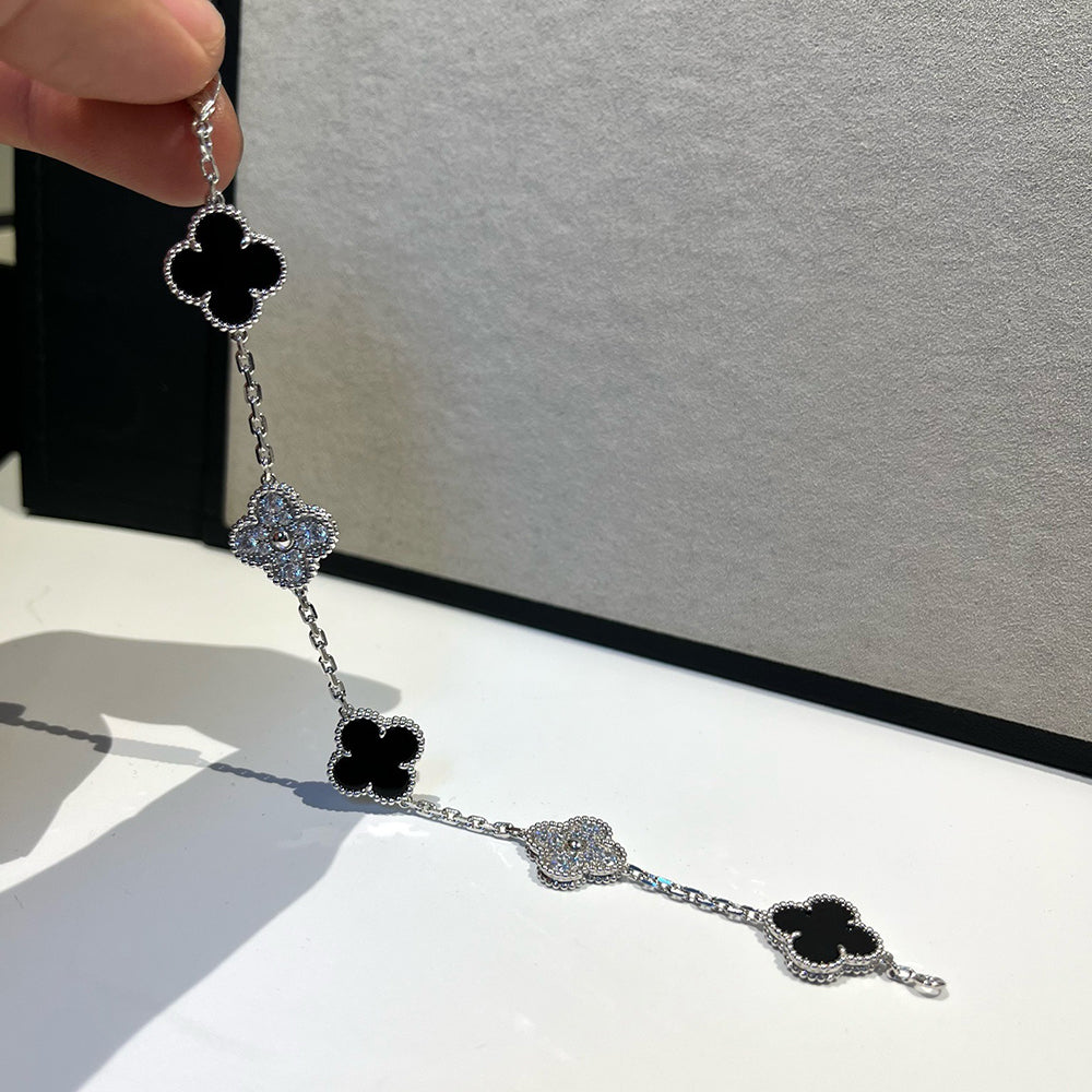 [Kincade Jewelrys]CLOVER 5 MOTIF ONYXS DIAMOND BRACELET SILVER