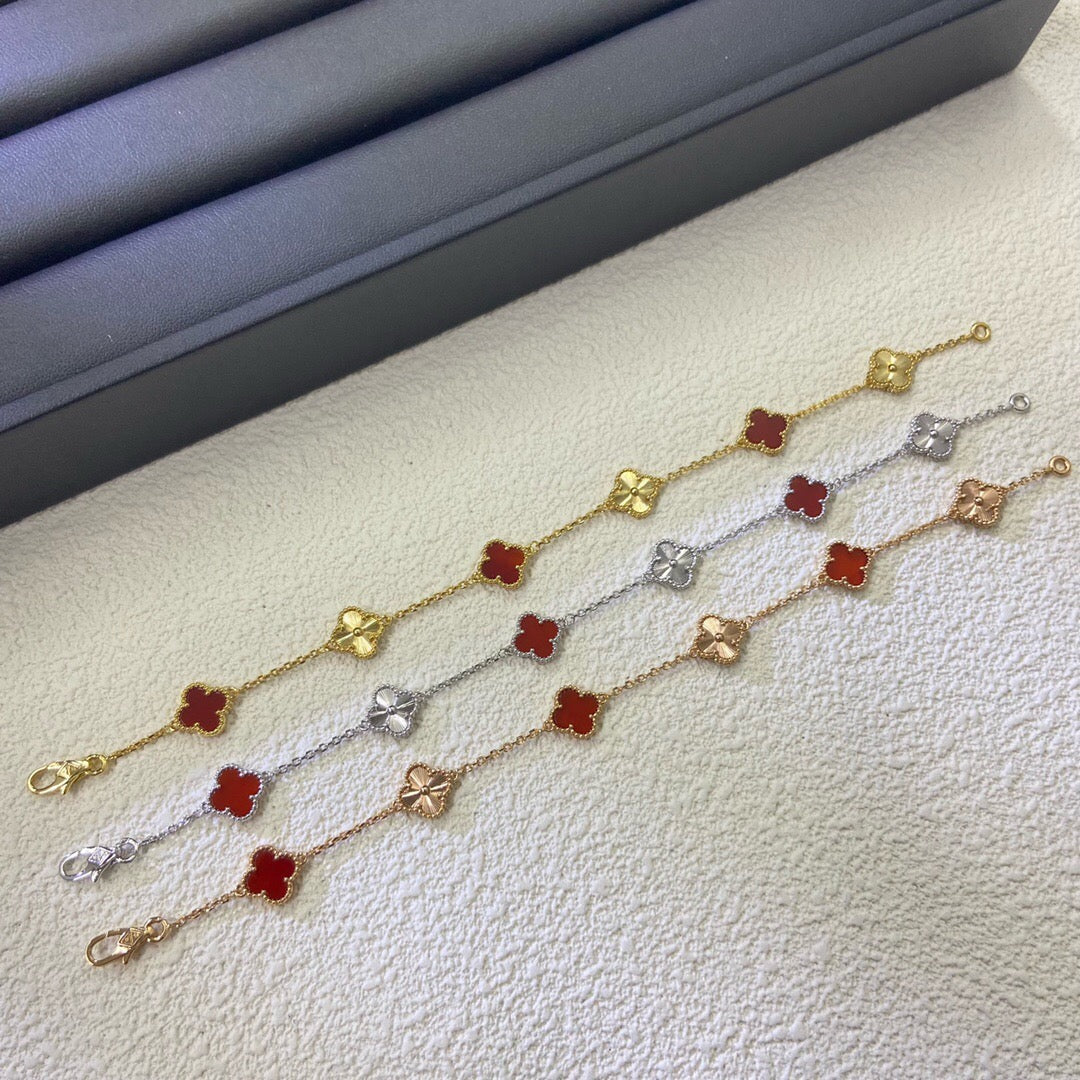[Kincade Jewelrys]CLOVER 6 MOTIF RED AGATE LASER BRACELET