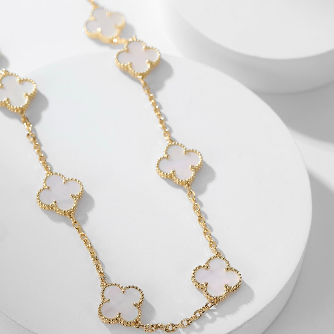 [Kincade Jewelrys]CLOVERS THE 10-MOTIFS WHITE MOTHER OF PEARL NECKLACE