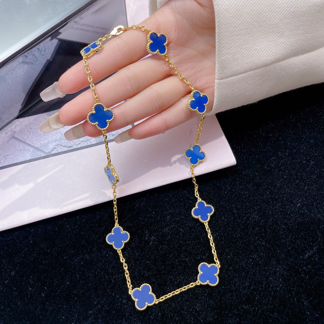 [Kincade Jewelrys] COLLAR DE ÁGATA AZUL CON 10 MOTIVOS DE TRÉBOLES