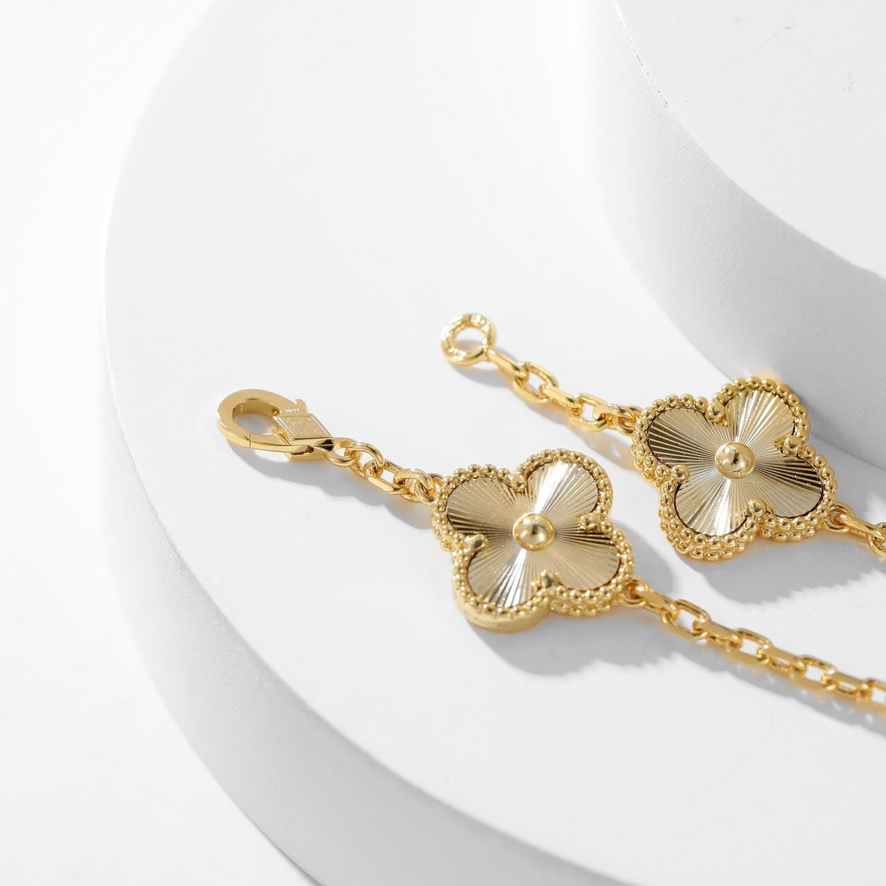[Kincade Jewelrys]CLOVERS THE 10-MOTIFS LASER NECKLACE