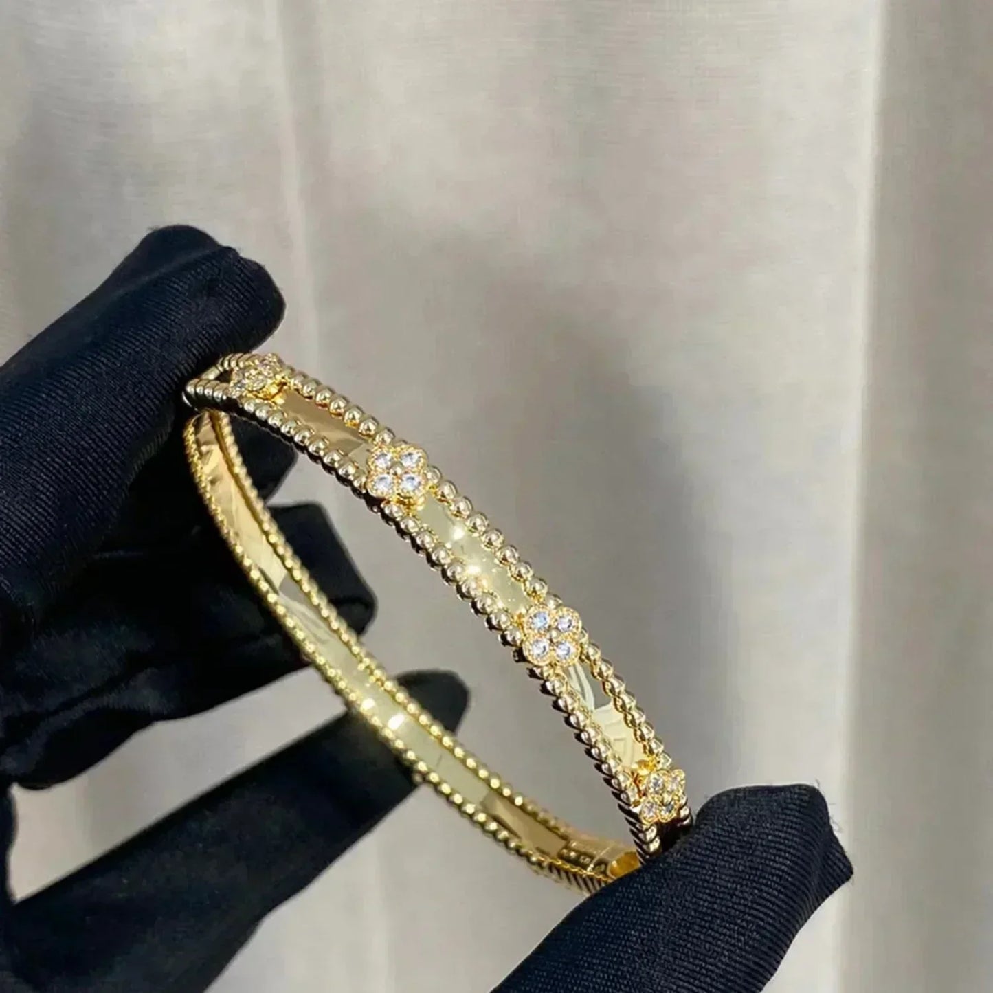 [Kincade Jewelrys]CLOVER BRACELET 4MM DIAMONDS