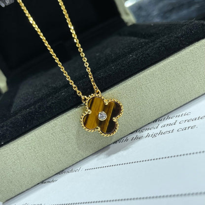[Kincade Jewelrys]Collar de TRÉBOL de 15 mm con diamantes y ágata ojo de tigre amarilla
