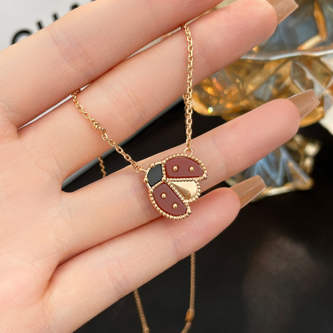 [Joyas Kincade]COLLAR DE MARIQUITA CON CORNALINAS DE LA SUERTE