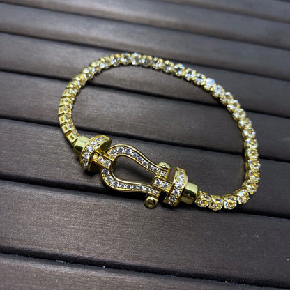[Joyas Kincade]Pulsera de tenis Force con herradura grande y diamantes 