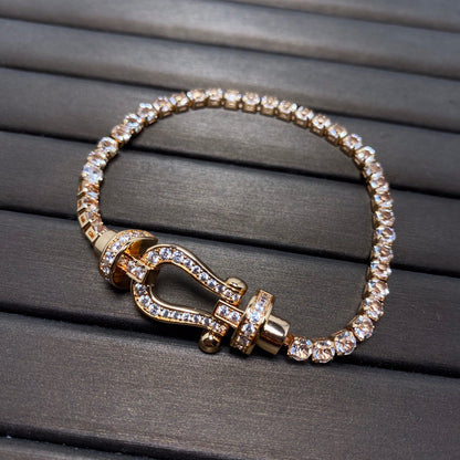 [Joyas Kincade]Pulsera de tenis Force con herradura grande y diamantes 