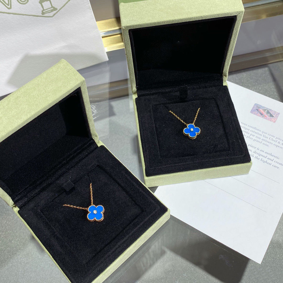 [Kincade Jewelrys]CLOVER 15MM DIAMOND AND BLUE AGATE NECKLACE