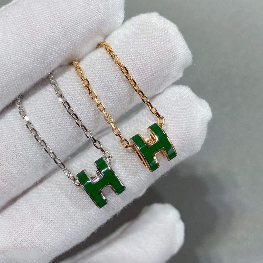 [Kincade Jewelrys] COLLAR POP H VERDE PLATA Y ORO