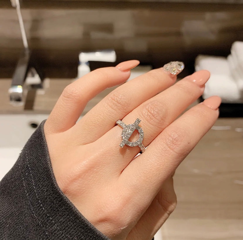 [Joyas Kincade]Anillo ECHAPPEE de plata y diamante