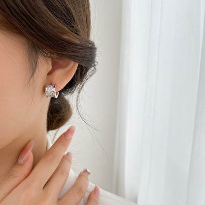 [Kincade Jewelrys] PENDIENTES CON PAVIMENTO DE DIAMANTES ZERO 1