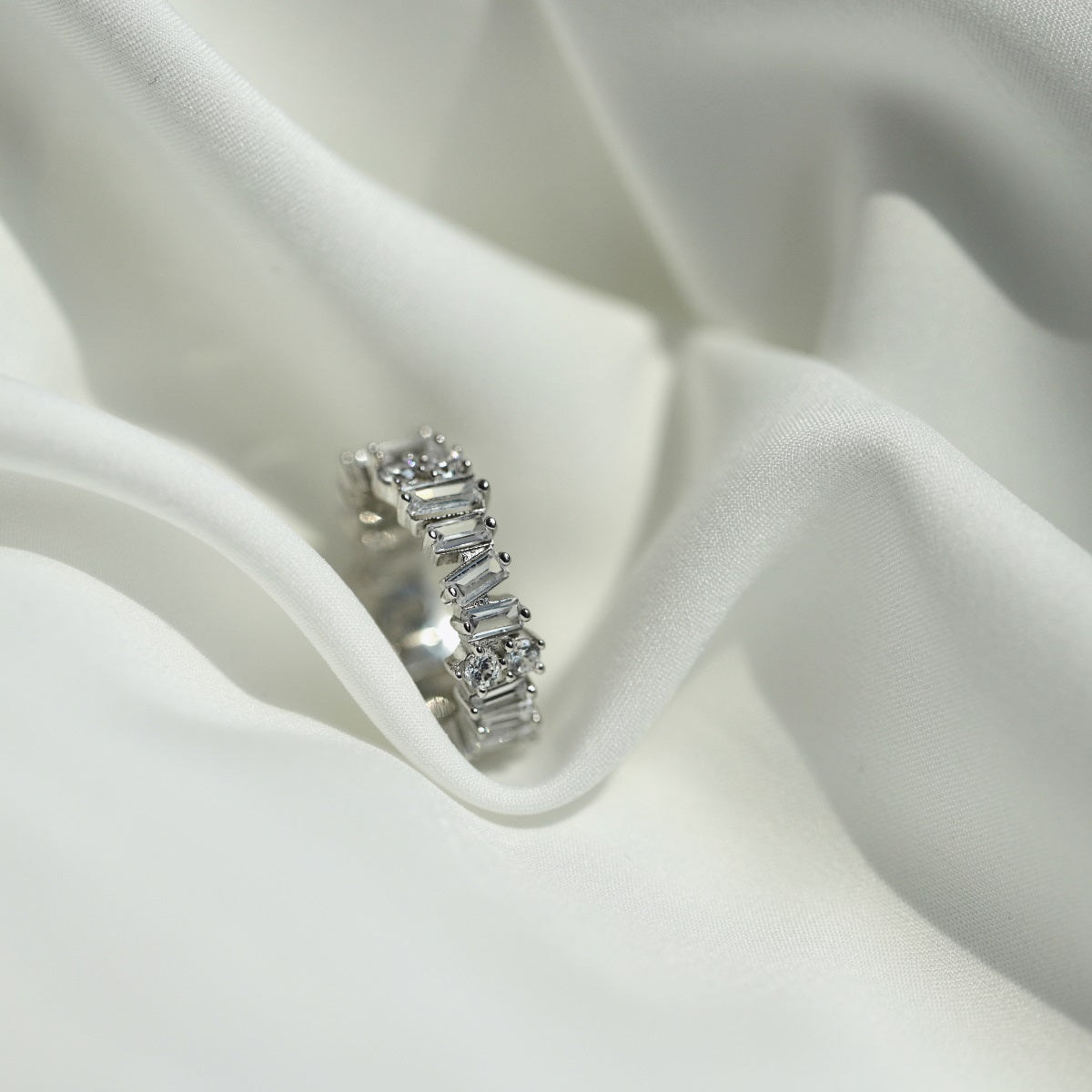 [Kincade Jewelrys]Delicate Multi Shape Tennis Ring