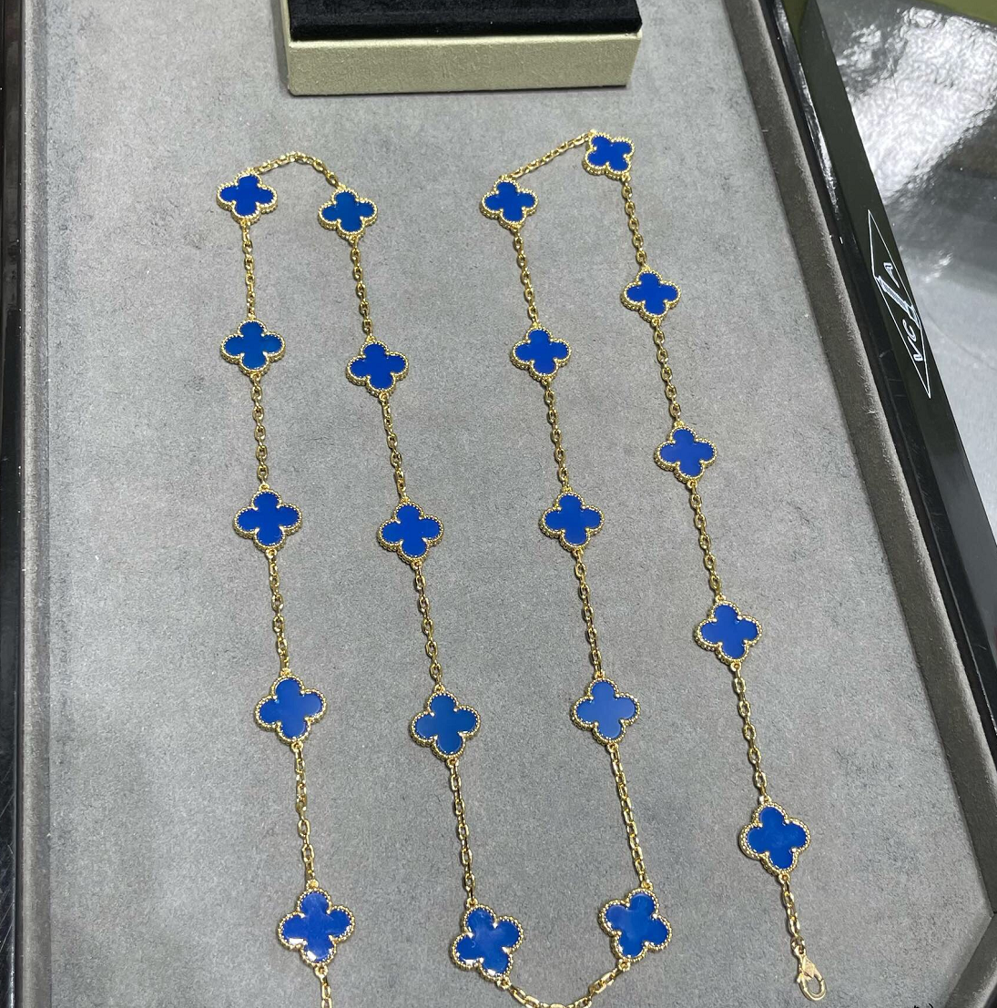 [Kincade Jewelrys] TRÉBOL 20 MOTIVOS ORO TURQUESA
