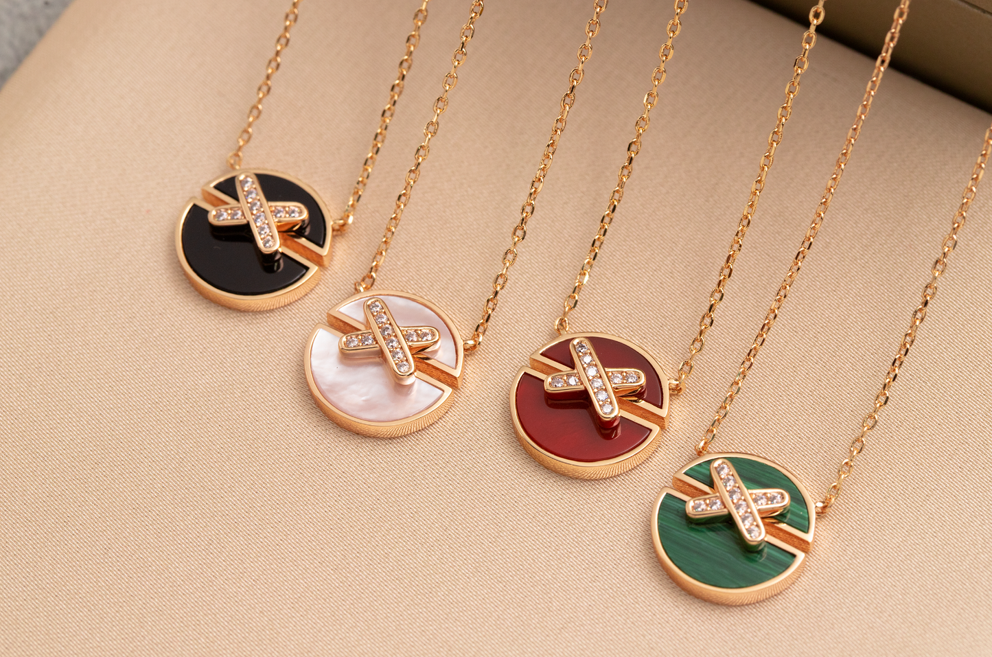 [Kincade Jewelrys]JEUX DE PINK GOLD DIAMOND NECKLACE