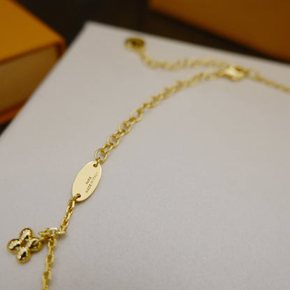[Kincade Jewelrys]BLOOMING SUPPLE NECKLACE BRASS