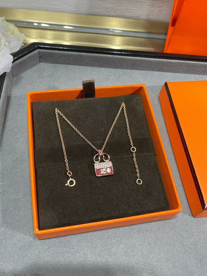 [Kincade Jewelrys]H CIRCE MOISSANITE PENDANT NECKLACE GOLD