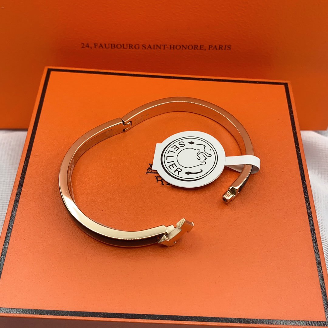 [Kincade Jewelrys]CLASSIC HM CLIC BLACK 8MM ENAMEL BRACELET