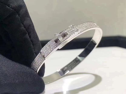 [Kincade Jewelrys] PULSERA HM KELLY EN PLATA Y PAVÉ DE DIAMANTES