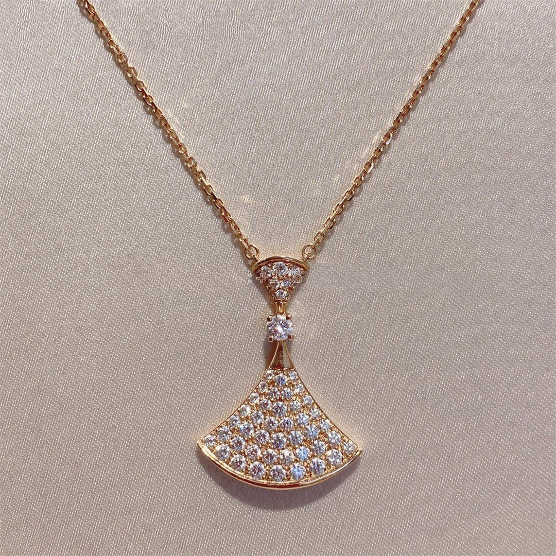 [Kincade Jewelrys] COLLAR DE ENSUEÑO EN ORO ROSA CON DIAMANTES