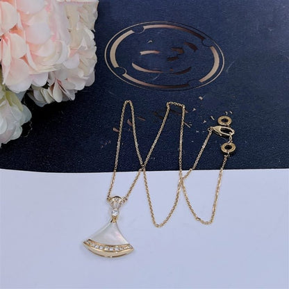 [Kincade Jewelrys]DREAM NECKLACE MOP GOLD DIAMOND