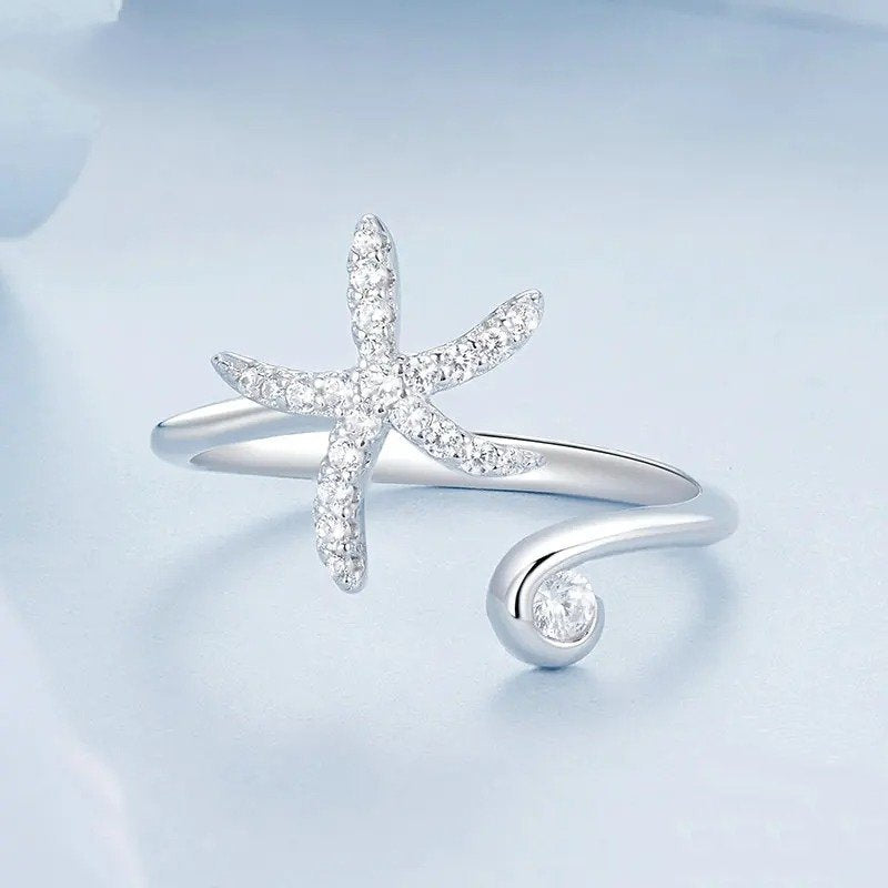 Anillo ajustable de estrella de mar simple