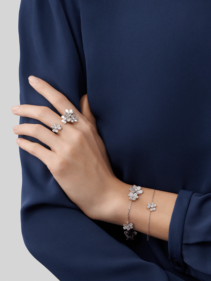 [Kincade Jewelrys]FRIVOLE SILVER FLOWER DIAMOND BRACELET