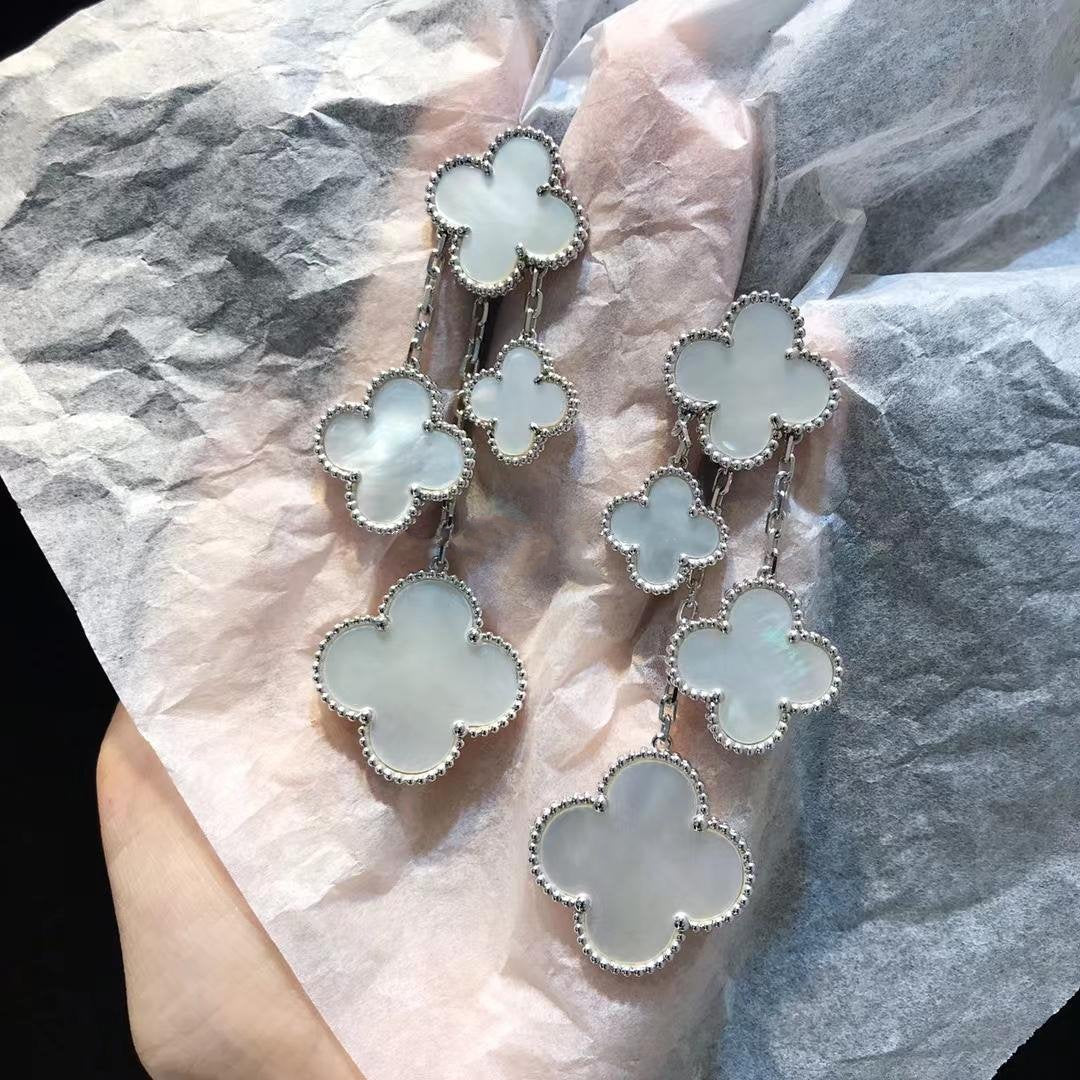 [Kincade Jewelrys]CLOVER EARRINGS WHITE MOP 4 MOTIFS SILVER