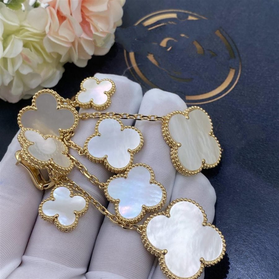 [Kincade Jewelrys]CLOVER EARRINGS WHITE MOP 4 MOTIFS GOLD