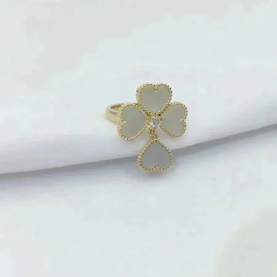 [Kincade Jewelrys]SWEET CLOVER WHITE MOP RING