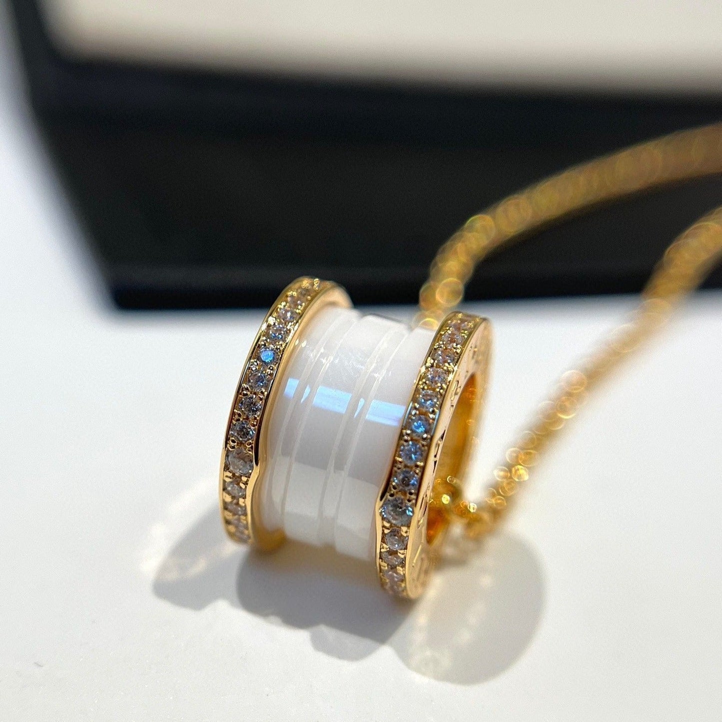 [Kincade Jewelrys]ZERO 1 WHITE CERAMIC DIAMOND PINK GOLD NECKLACE