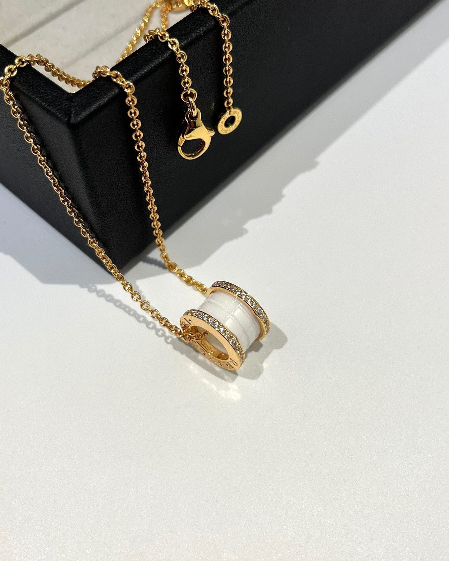 [Kincade Jewelrys]ZERO 1 WHITE CERAMIC DIAMOND PINK GOLD NECKLACE